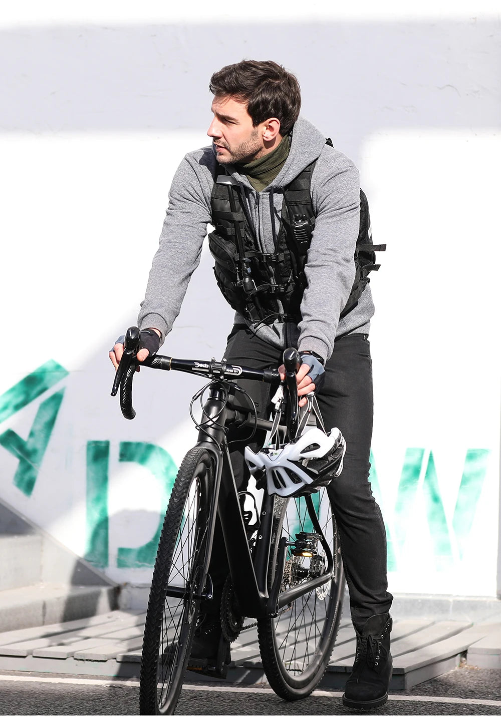 Moto Vest Mens Motorcycle Jacket Breathable Motorbike Jacket Night Work High Visibility Reflective Safety Jacket With Water Bag