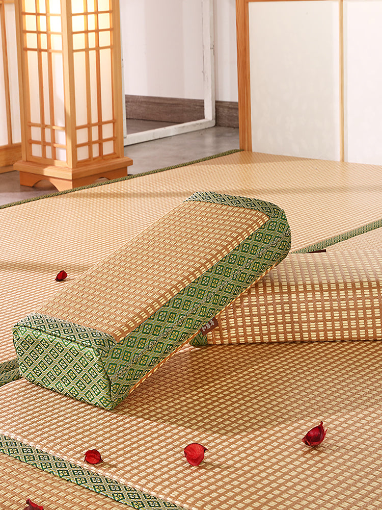 Khan Steam Room Japanese Bed & Breakfast Bedroom Lunch Break Tatami