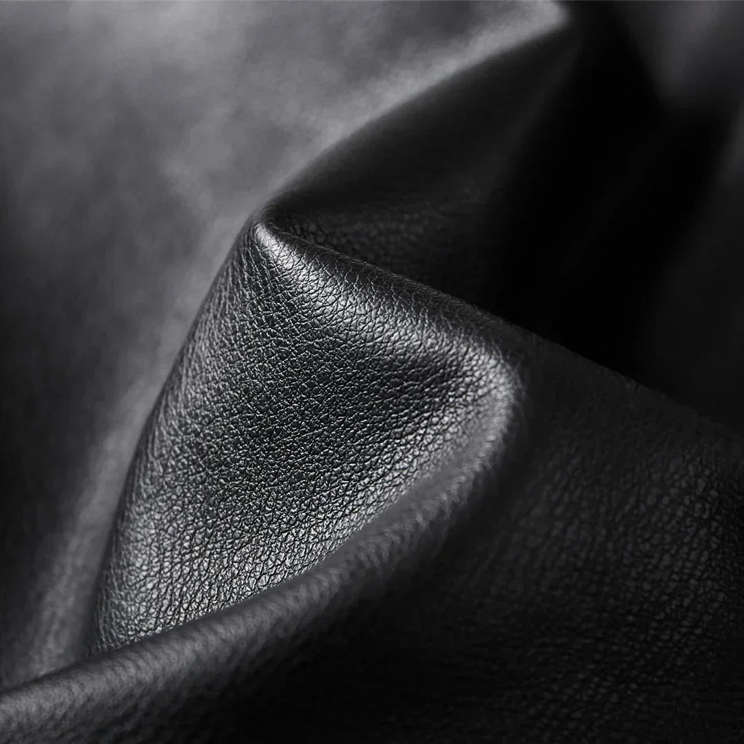 Men Fur Lined Warm Motorcycle Jacket Slim Street Fashion BLack Biker Coat Pleated Design Zipper 2024 Winter Black Leather Jacket