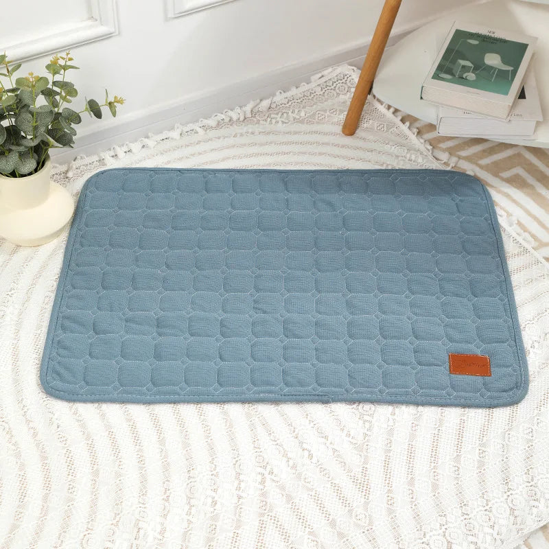 Washable Pet Waffle Mat Pet Diaper Mat Reusable Mats for Dogs Dog Bed Urine Washable Dog Training Pad Four Seasons Pet Mat