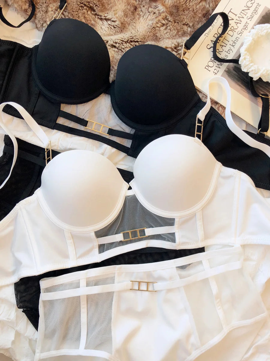 Europe Women Underwear Set Sexy Lace Hollow Breathable Widen Buckle Lingerie Underwire Push Up Bra and Panties Rose Intimates