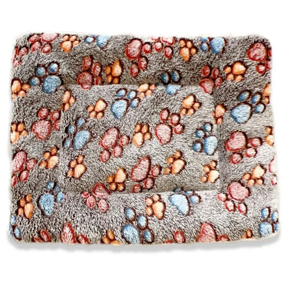 Pet Sleeping Mat Washable Plush Bed Mats for Cats  Blanket Pad Fleece Home Washable Warm Bear Pattern Blanket Pet Supplies